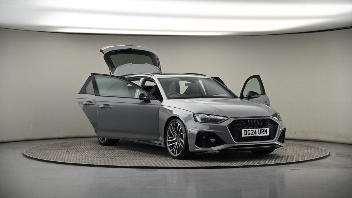 More views of Audi RS4 Avant