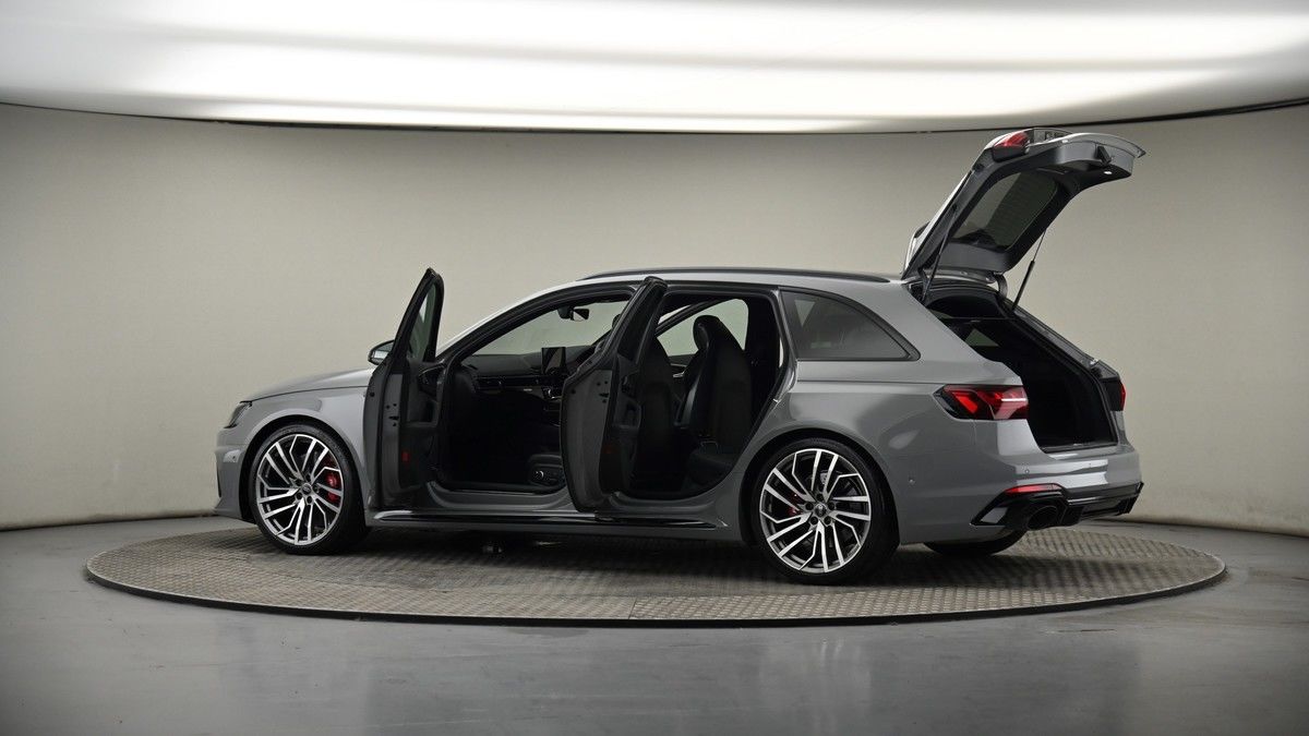 More views of Audi RS4 Avant