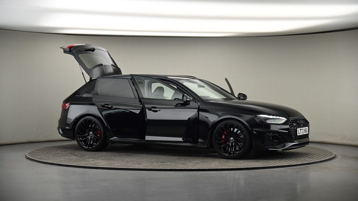 More views of Audi RS4 Avant