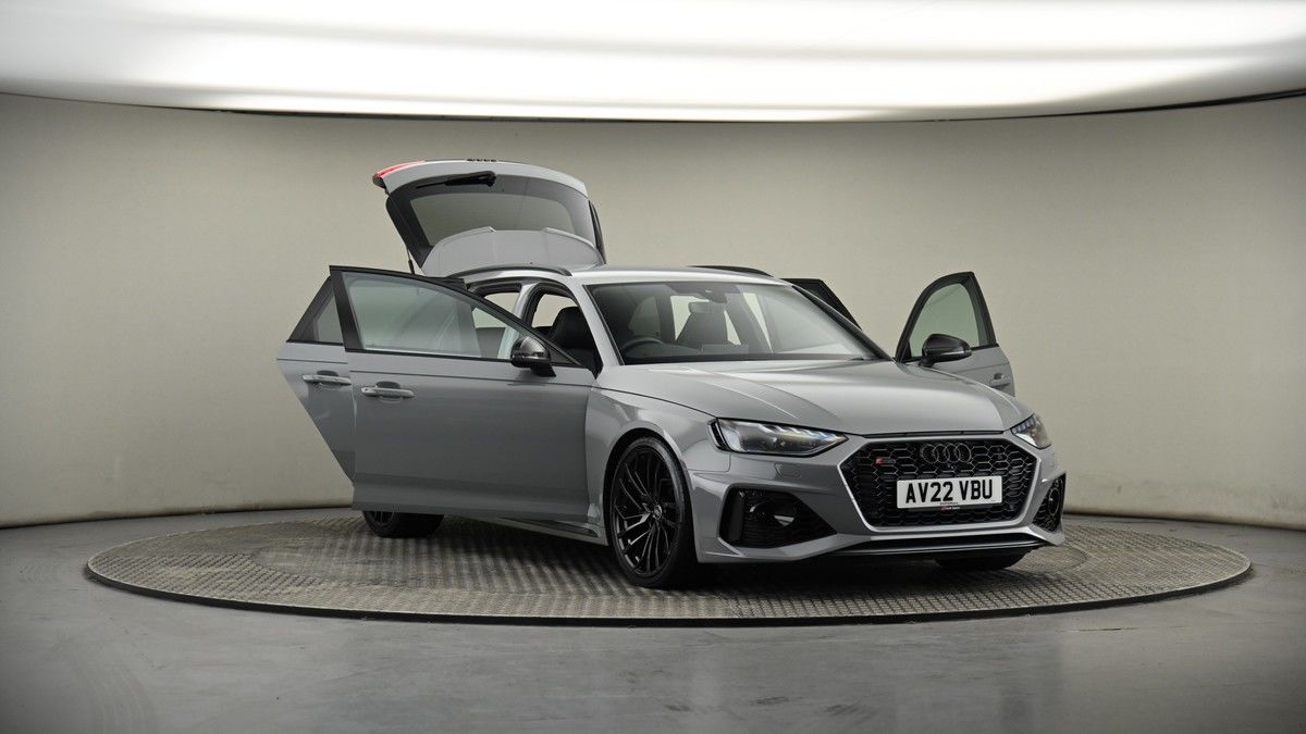 More views of Audi RS4 Avant