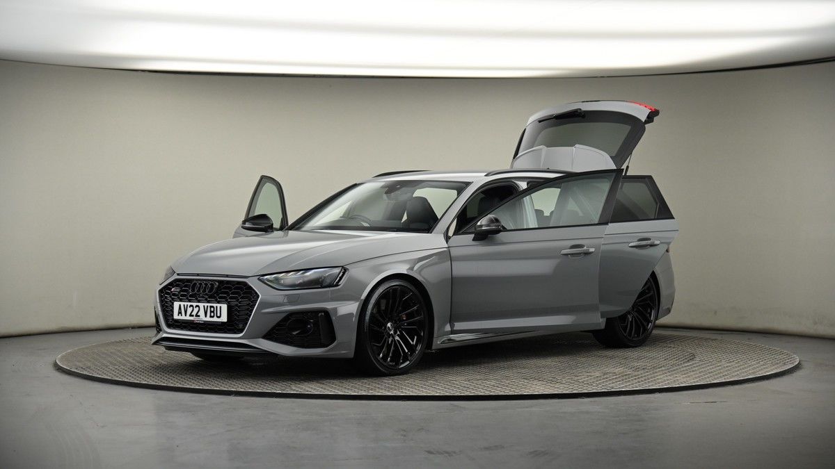 More views of Audi RS4 Avant