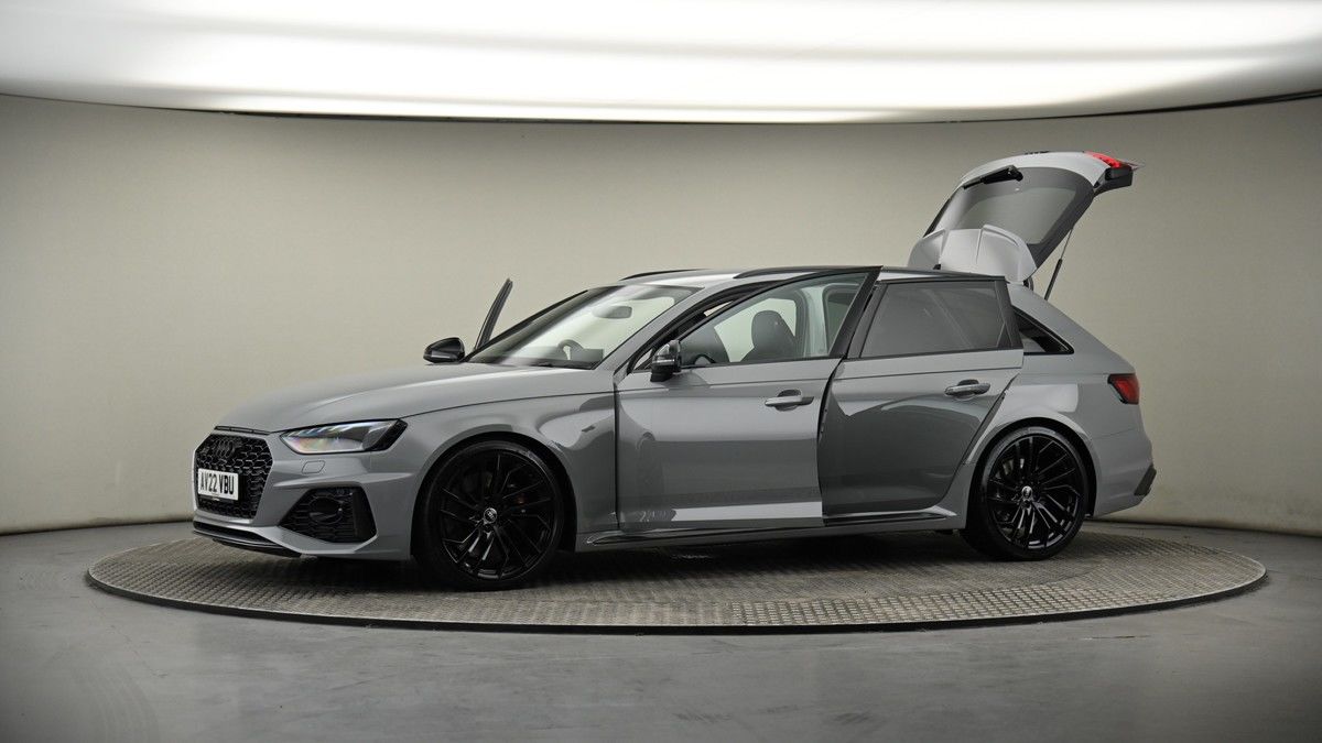 More views of Audi RS4 Avant