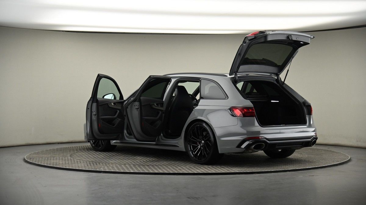 More views of Audi RS4 Avant
