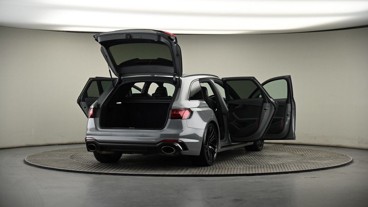 More views of Audi RS4 Avant