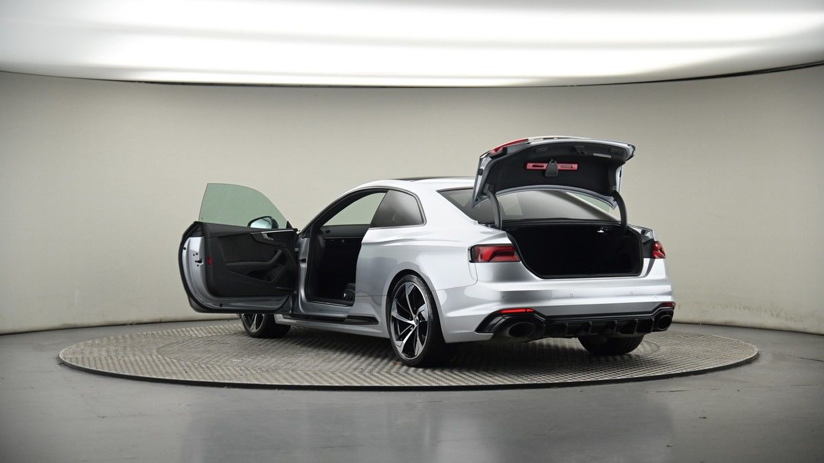 More views of Audi RS5