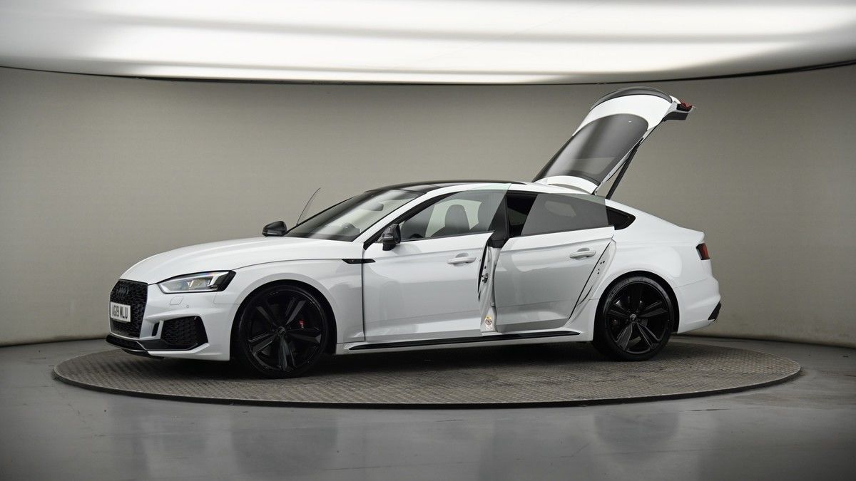 More views of Audi RS5