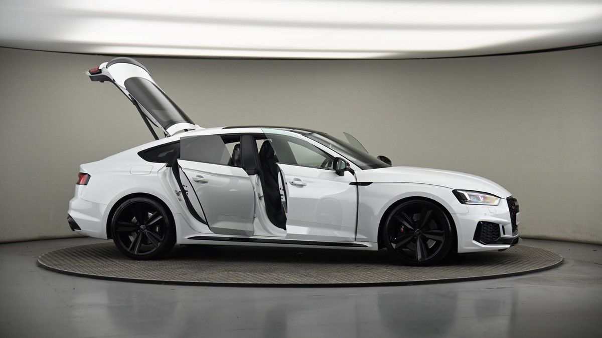 More views of Audi RS5