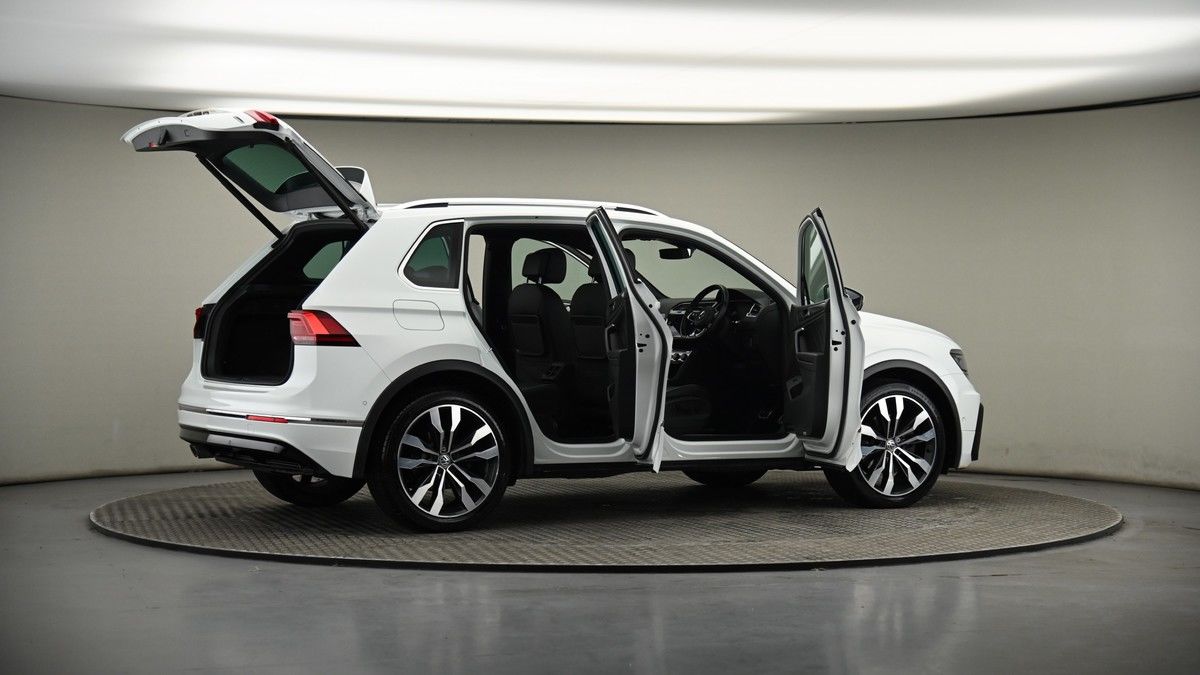 More views of Volkswagen Tiguan