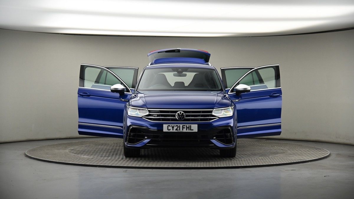 More views of Volkswagen Tiguan