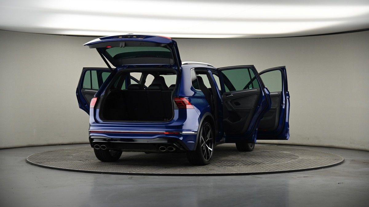 More views of Volkswagen Tiguan