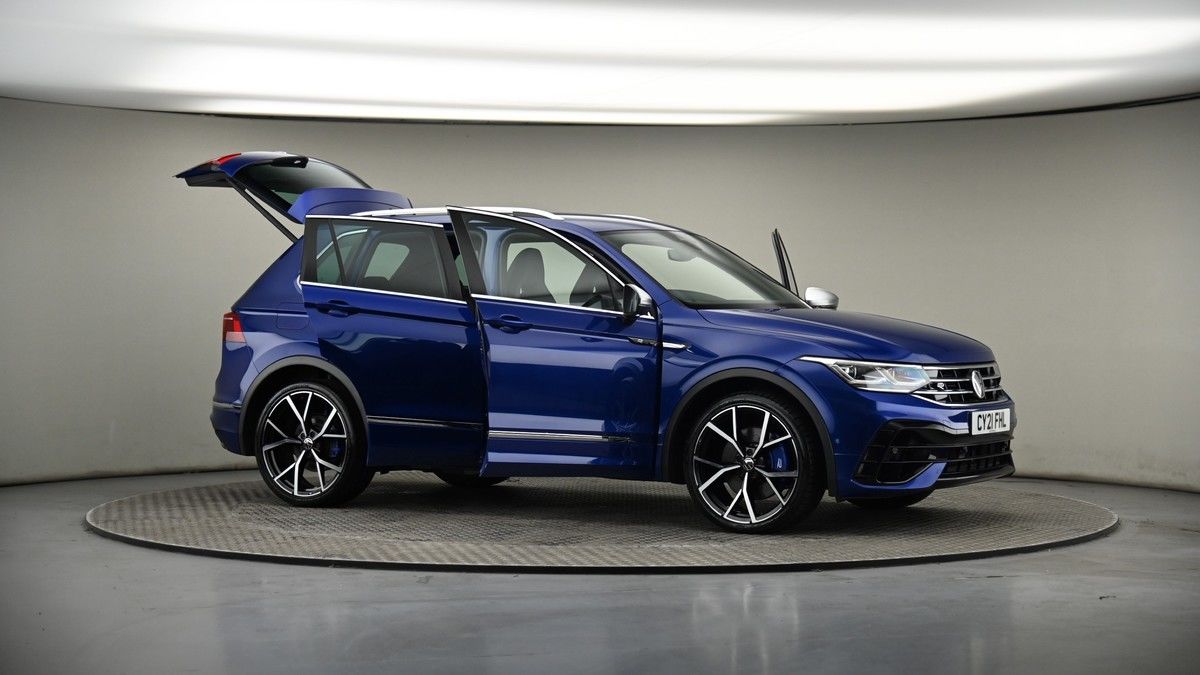 More views of Volkswagen Tiguan