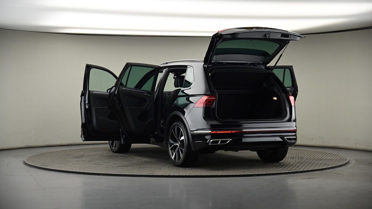 Volkswagen Tiguan Image 8