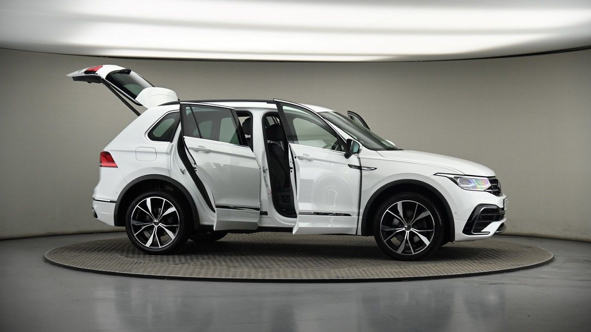 More views of Volkswagen Tiguan
