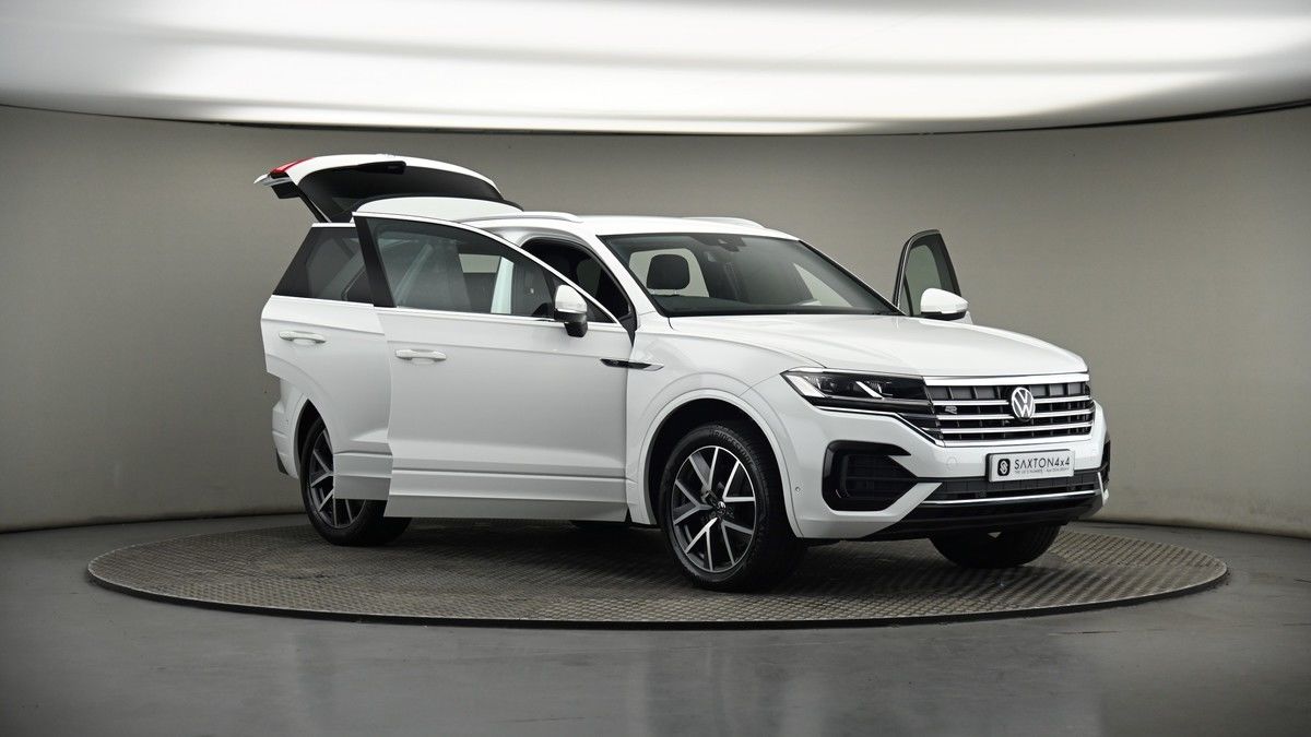 More views of Volkswagen Touareg