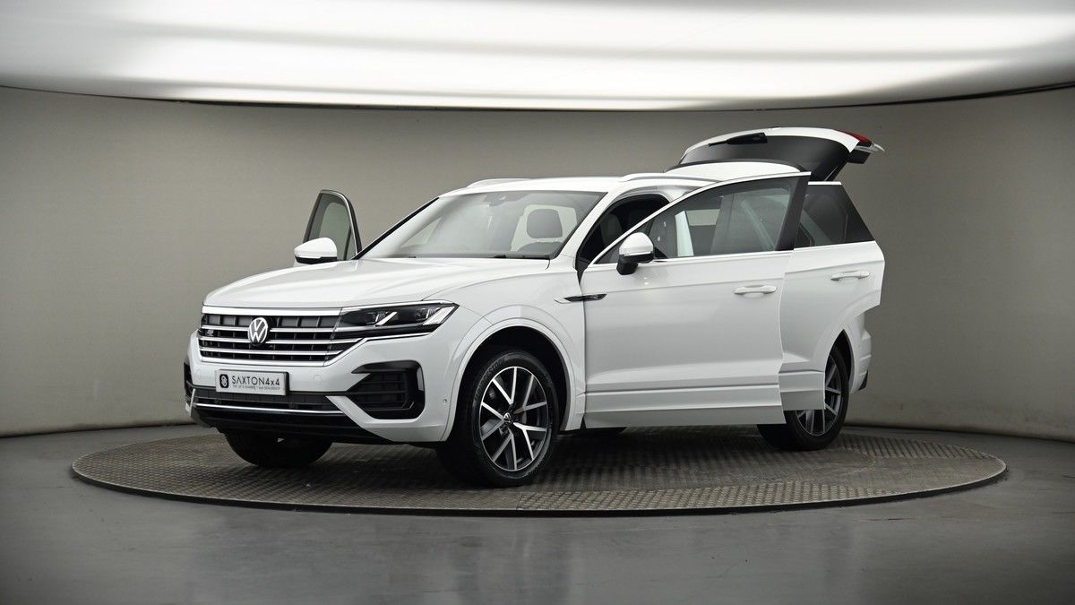 More views of Volkswagen Touareg