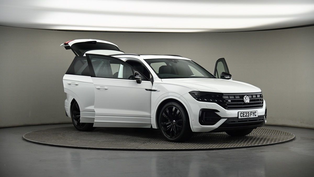 More views of Volkswagen Touareg