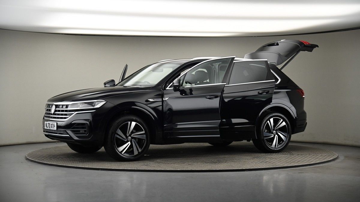 More views of Volkswagen Touareg