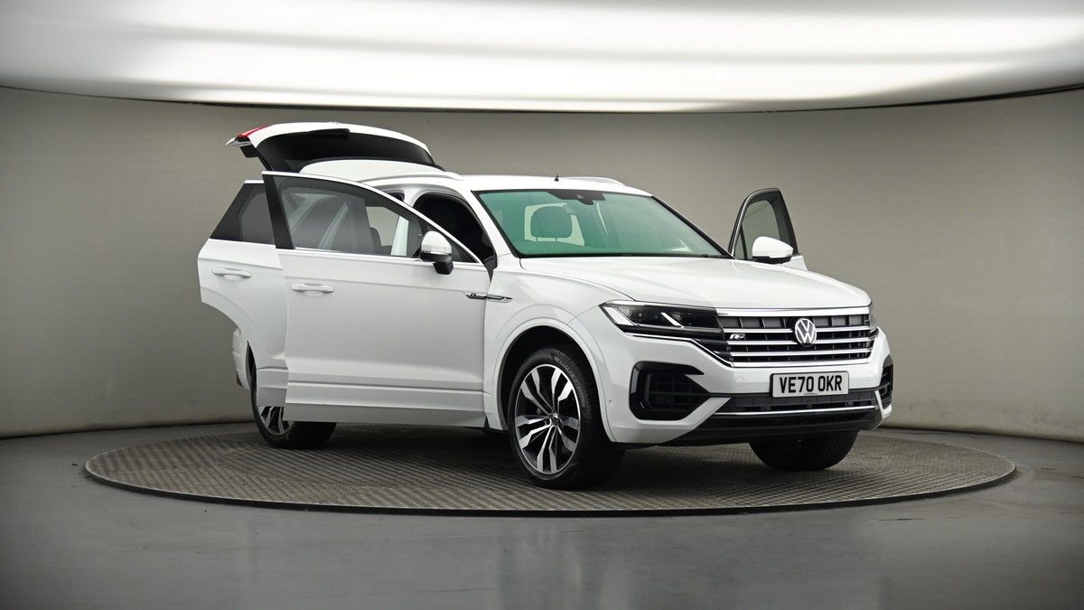 More views of Volkswagen Touareg