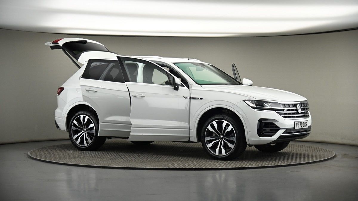 More views of Volkswagen Touareg