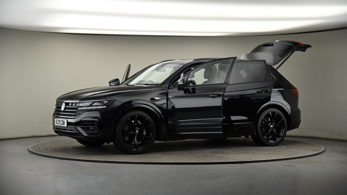 More views of Volkswagen Touareg