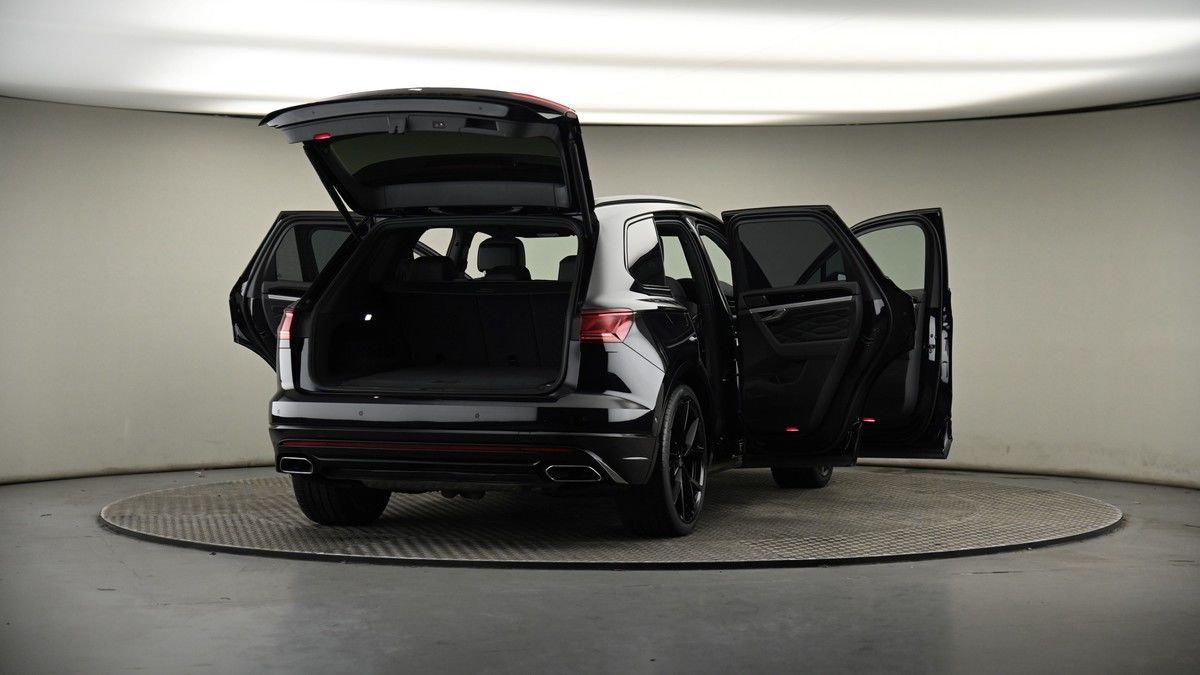 More views of Volkswagen Touareg