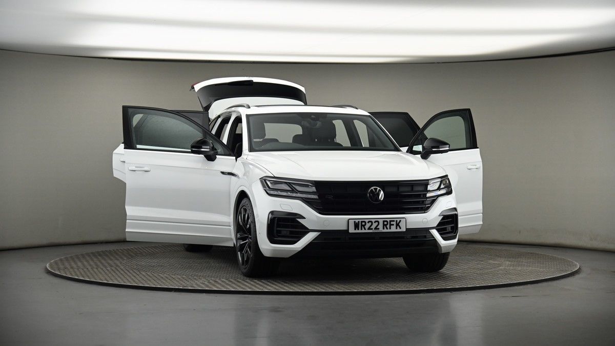 More views of Volkswagen Touareg