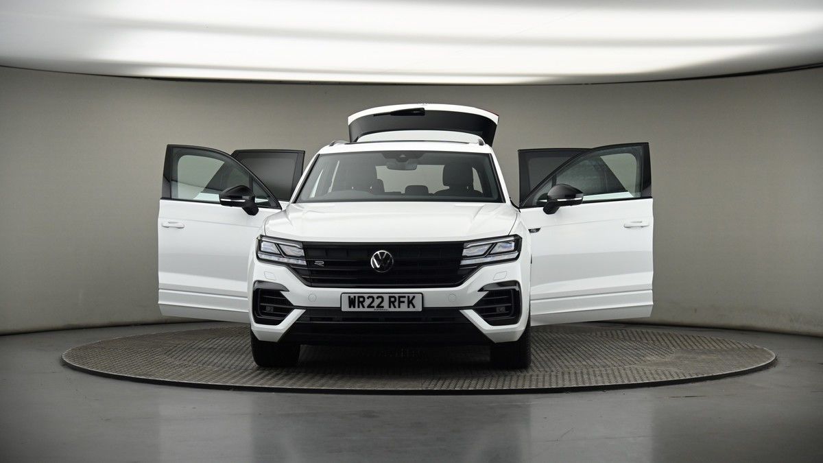More views of Volkswagen Touareg