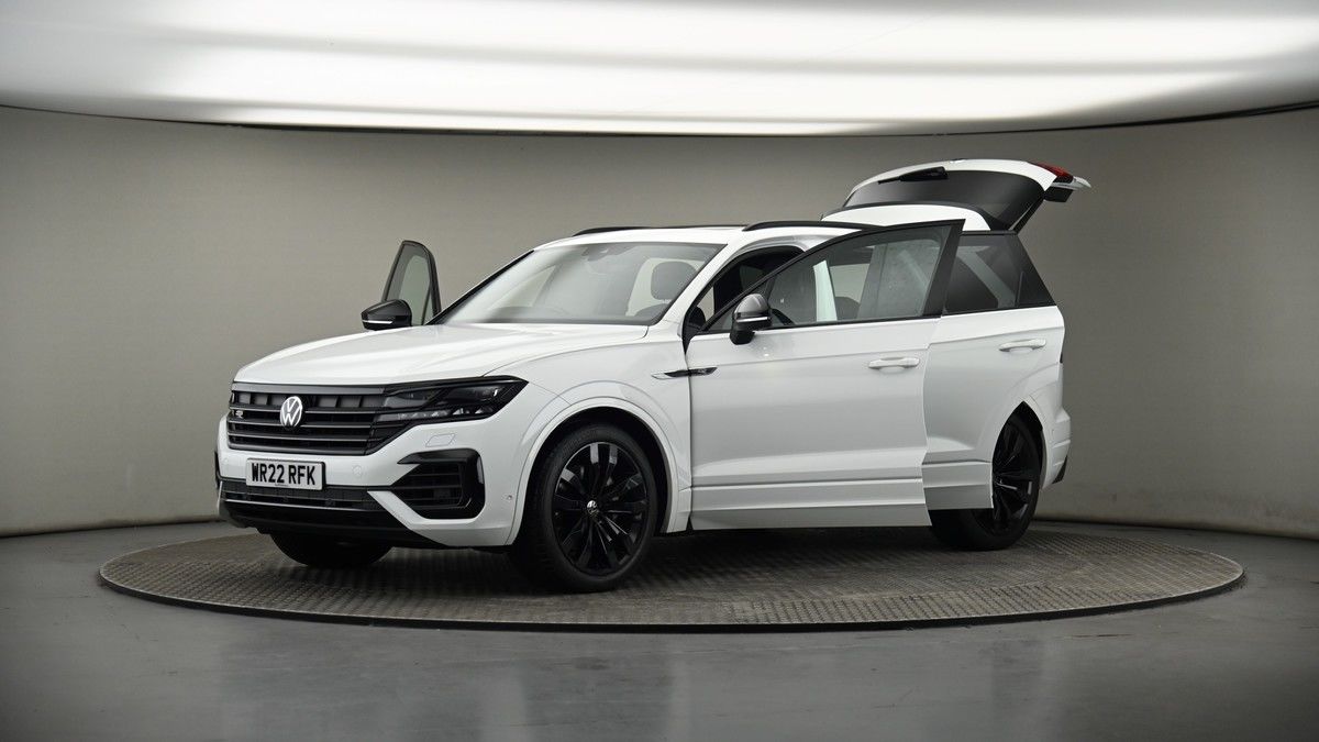 More views of Volkswagen Touareg