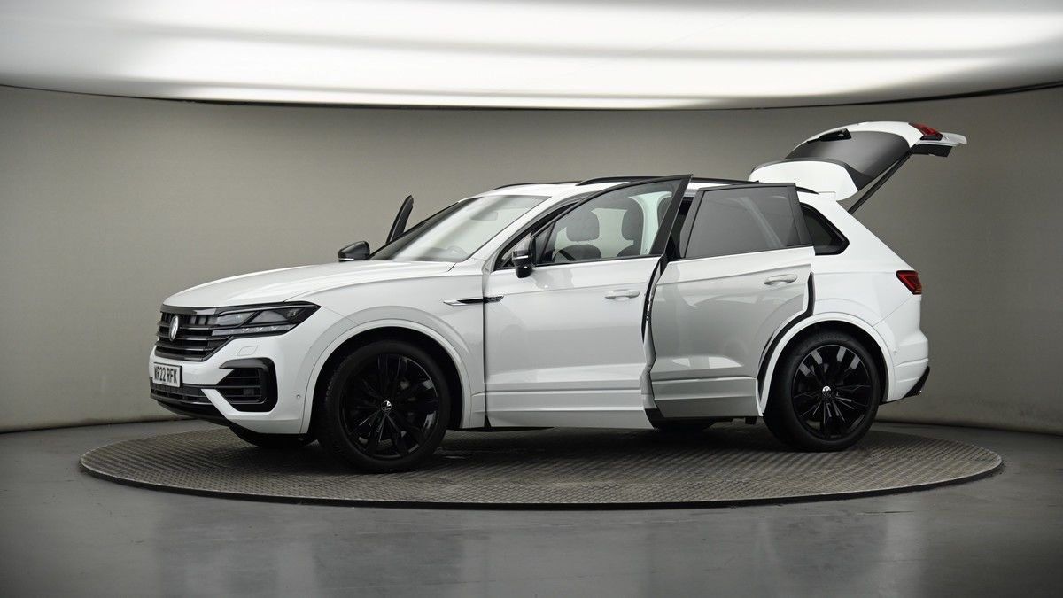More views of Volkswagen Touareg