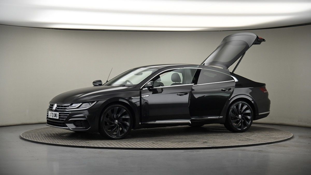 More views of Volkswagen Arteon