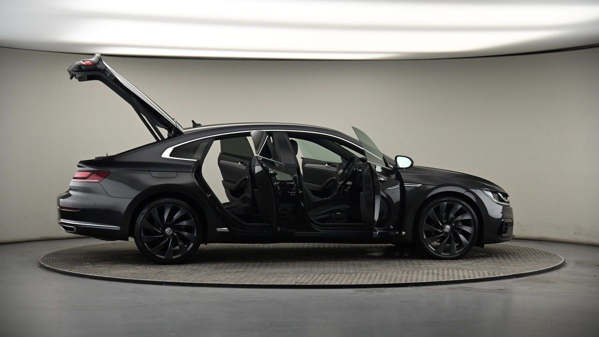 More views of Volkswagen Arteon