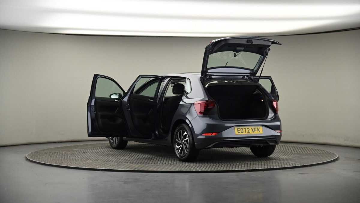Volkswagen Polo Image 8