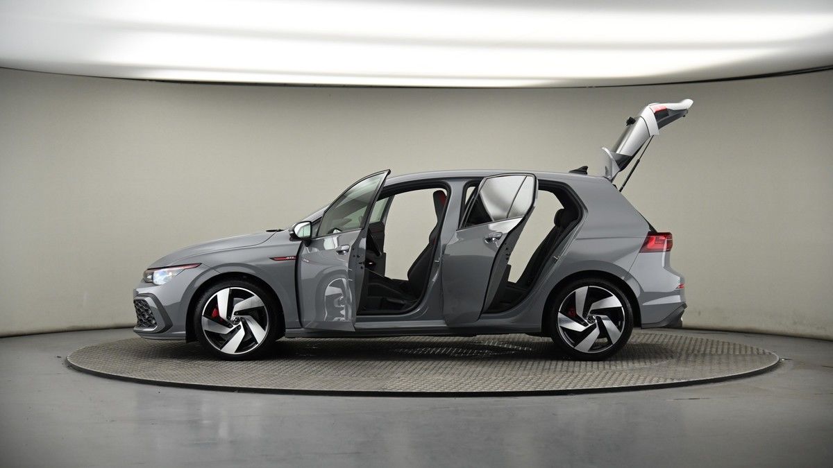 More views of Volkswagen Golf