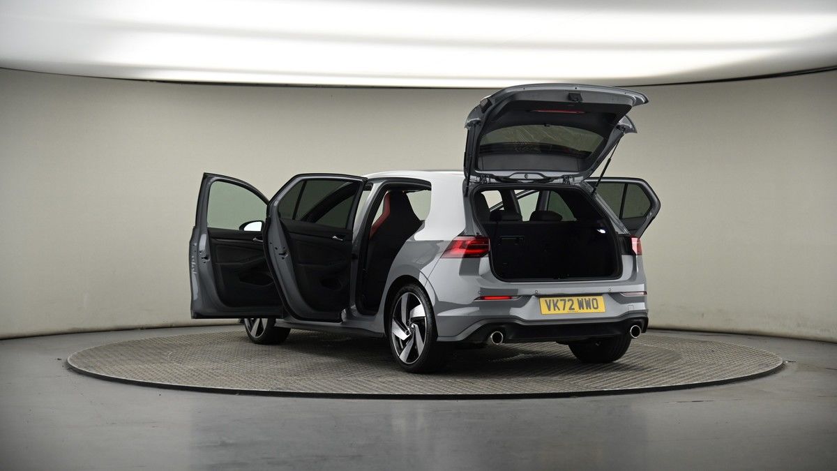 Volkswagen Golf Image 8