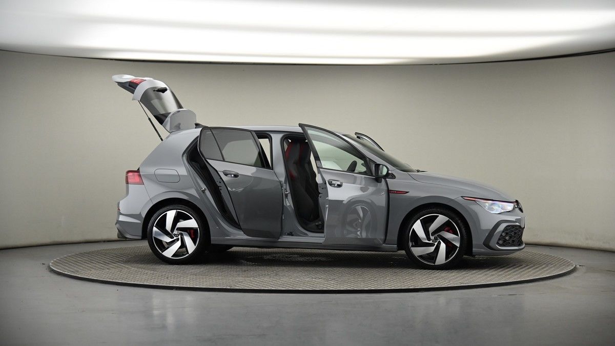 More views of Volkswagen Golf