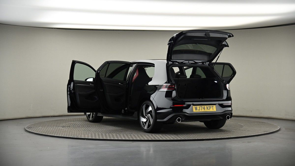 Volkswagen Golf Image 7