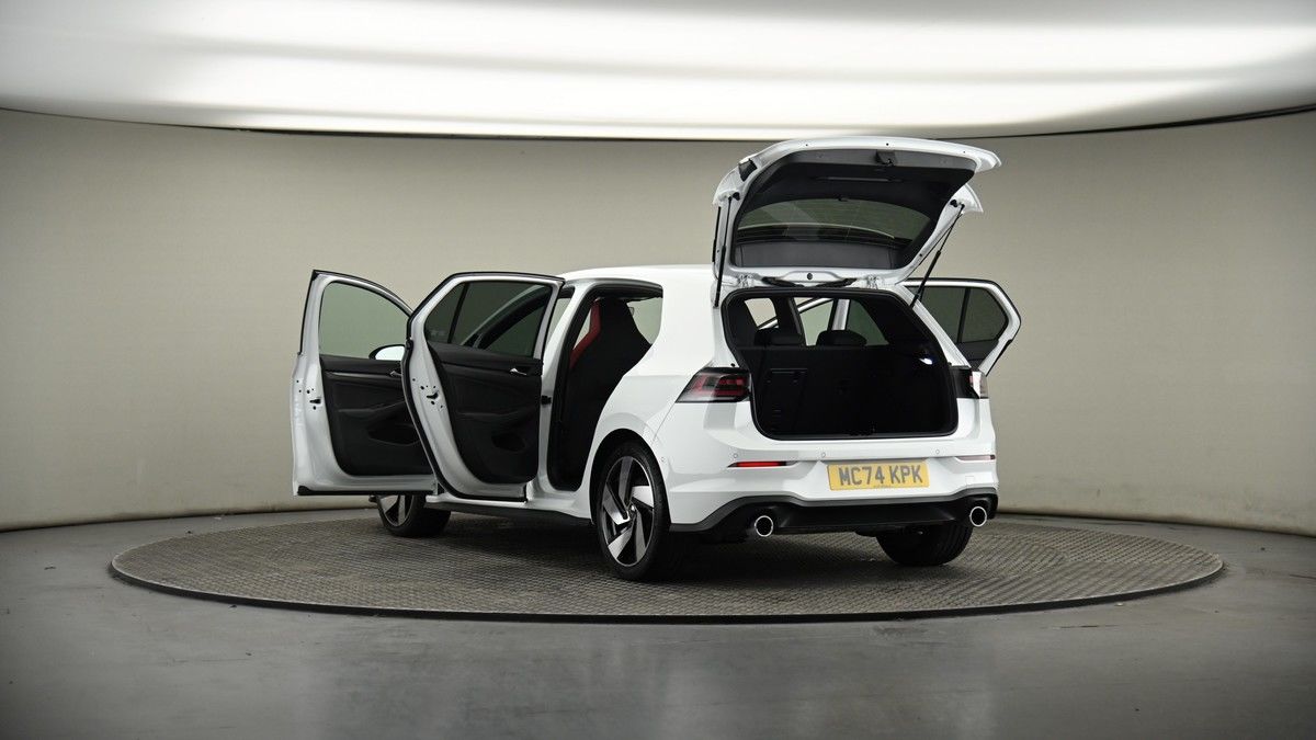 Volkswagen Golf Image 7