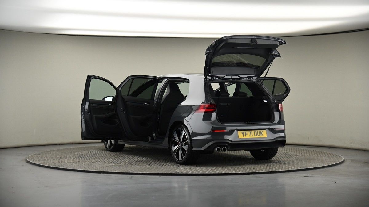 Volkswagen Golf Image 7