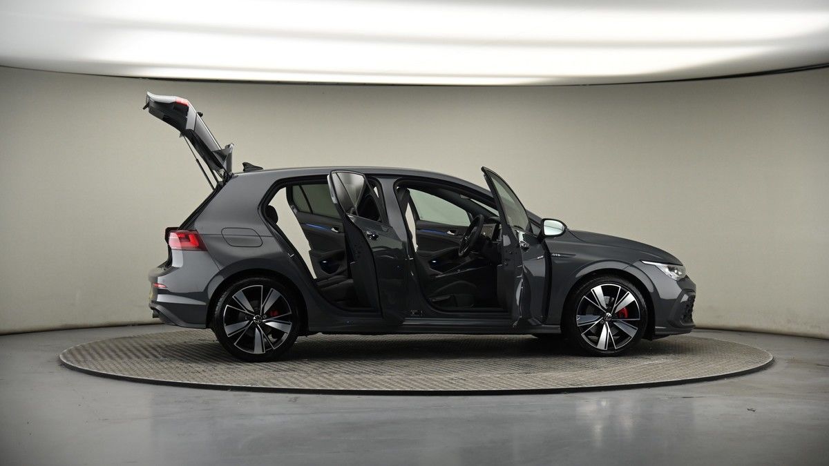 More views of Volkswagen Golf