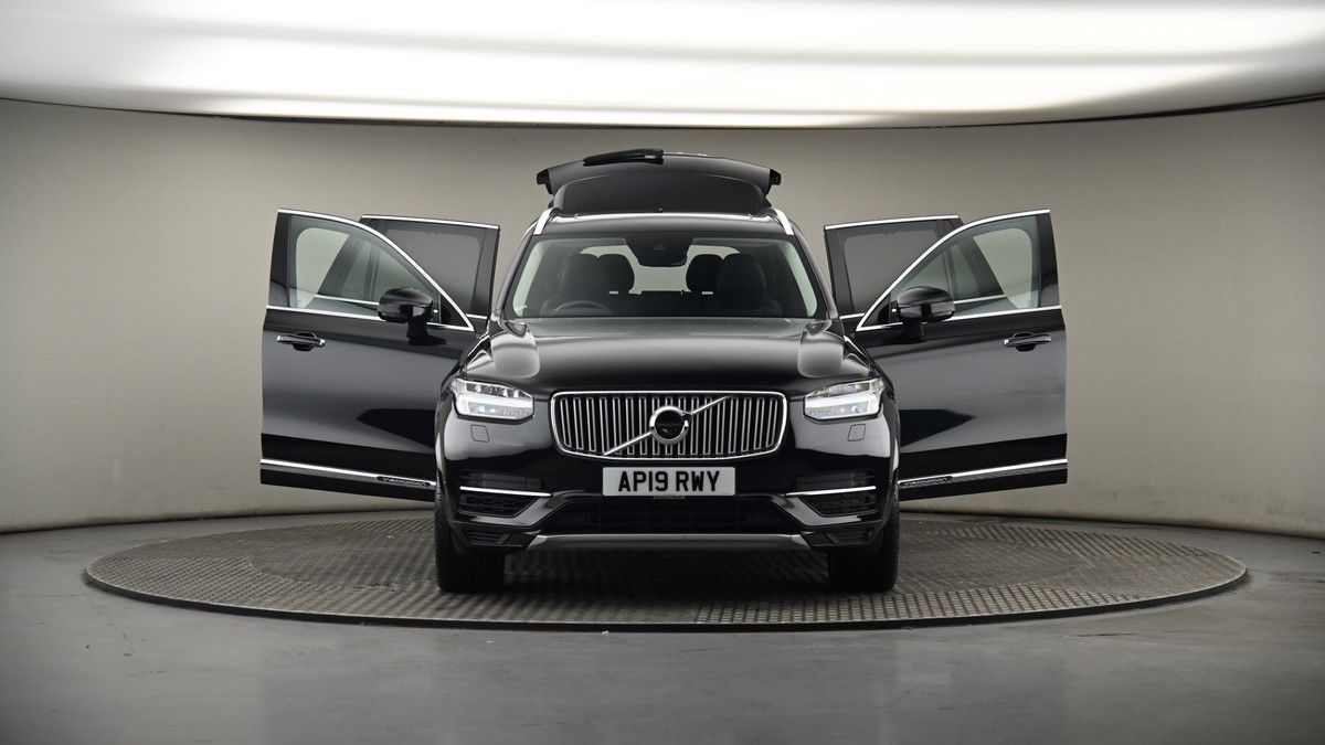 More views of Volvo XC90
