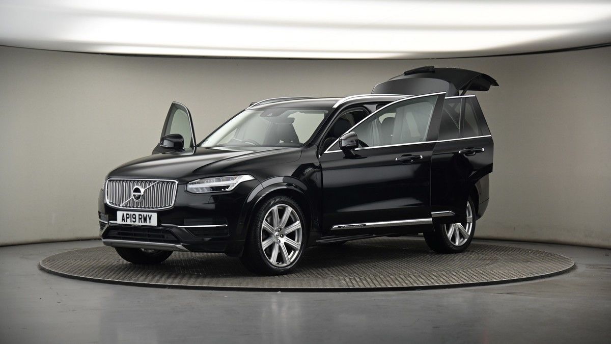 More views of Volvo XC90