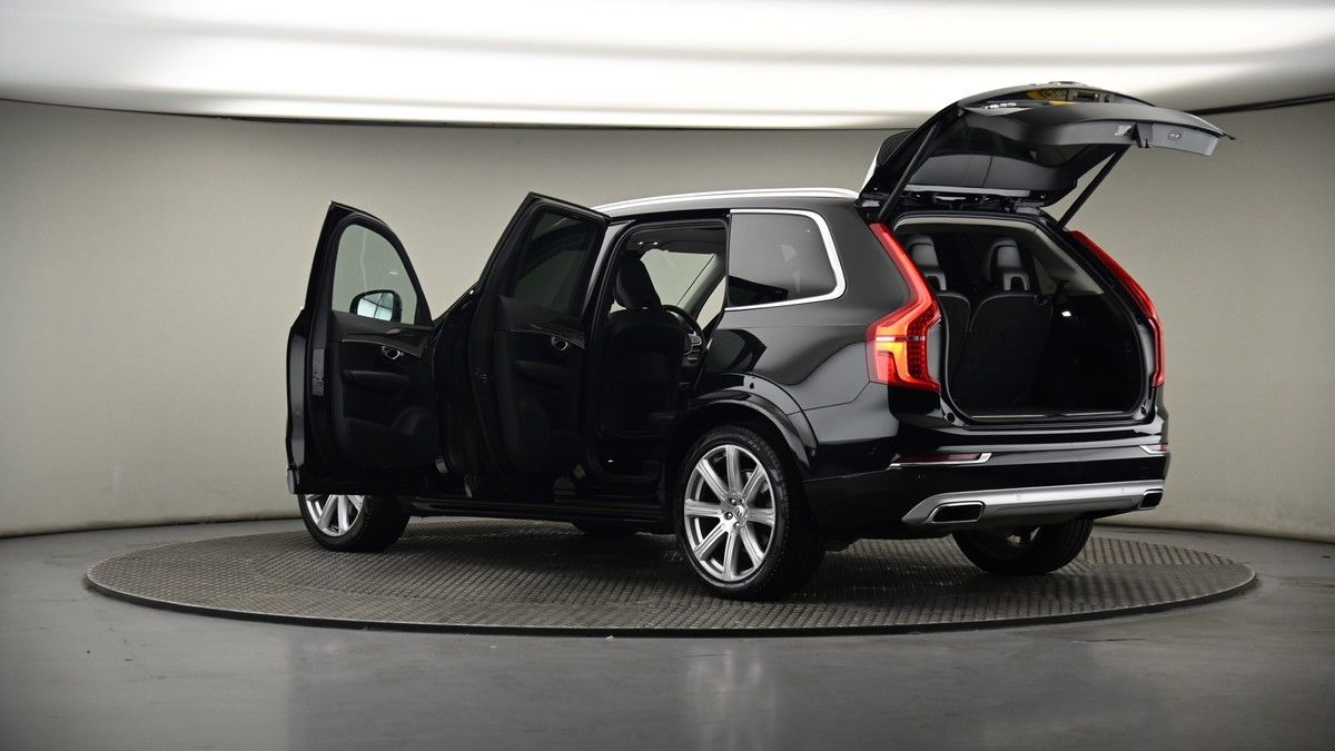 More views of Volvo XC90