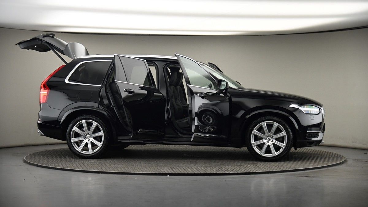 More views of Volvo XC90