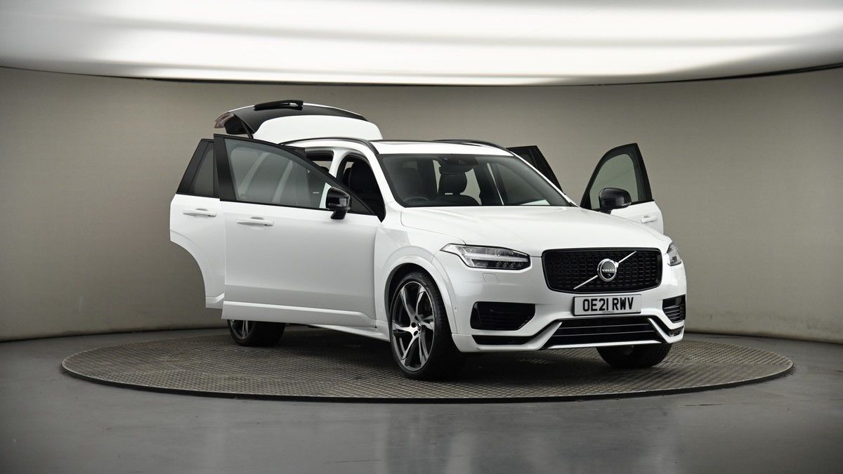 More views of Volvo XC90