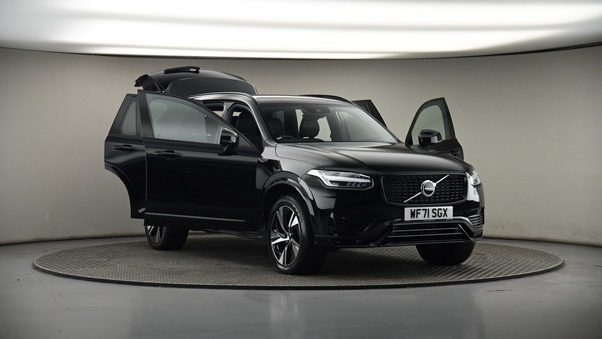More views of Volvo XC90