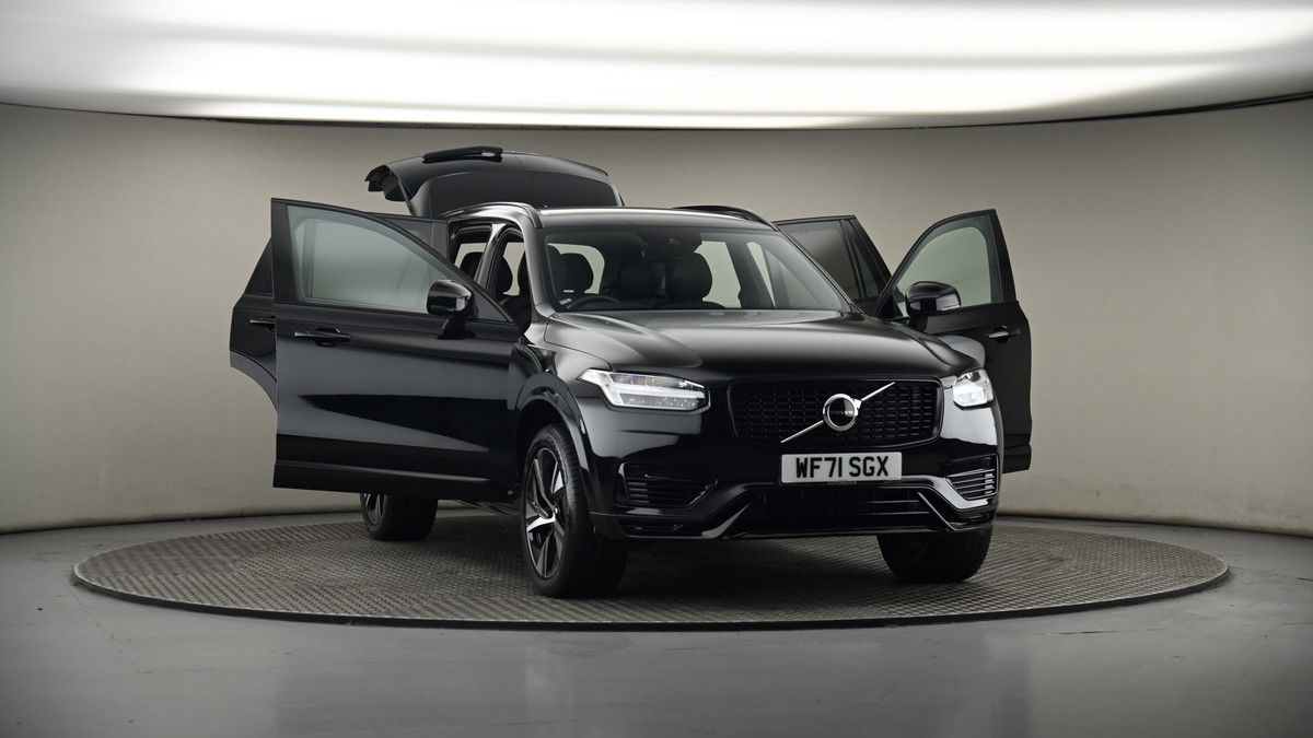 More views of Volvo XC90