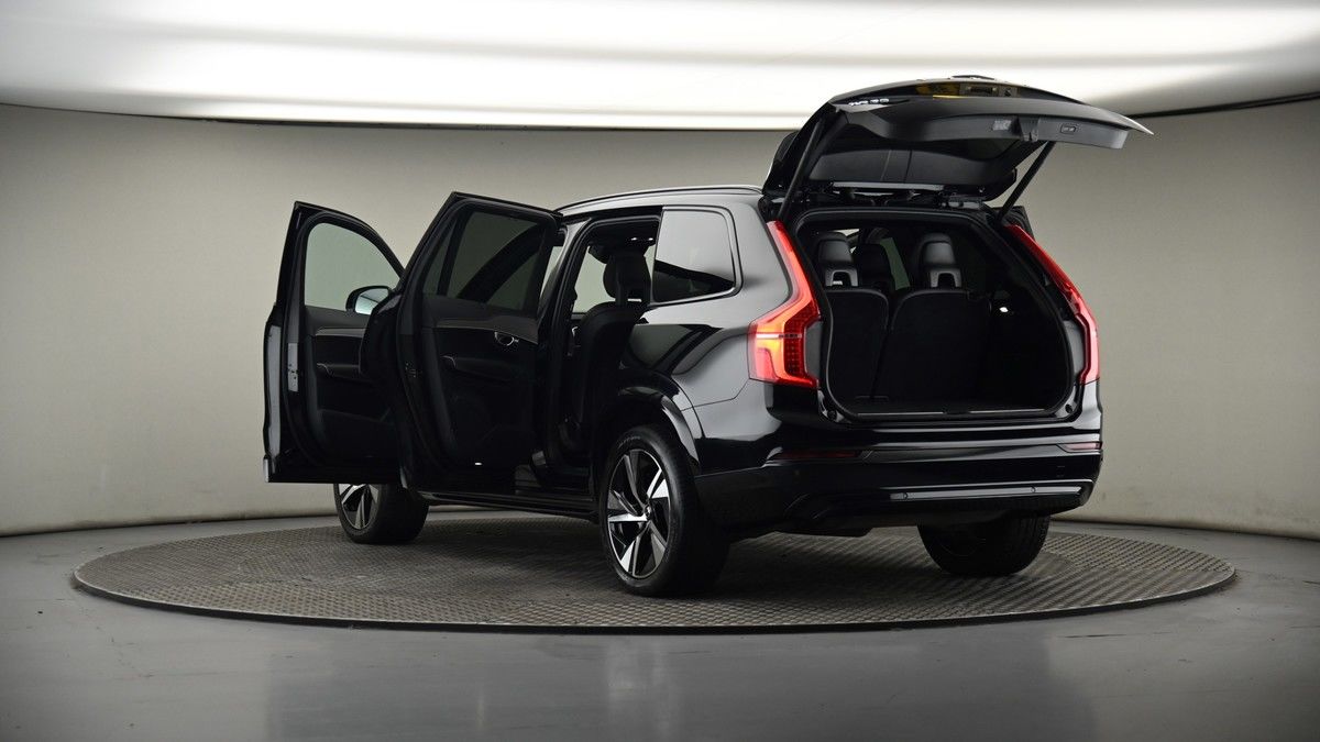 Volvo XC90 Image 8