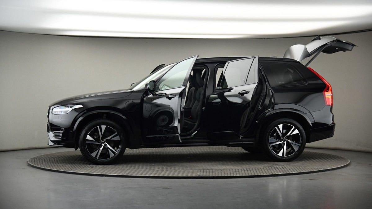 More views of Volvo XC90