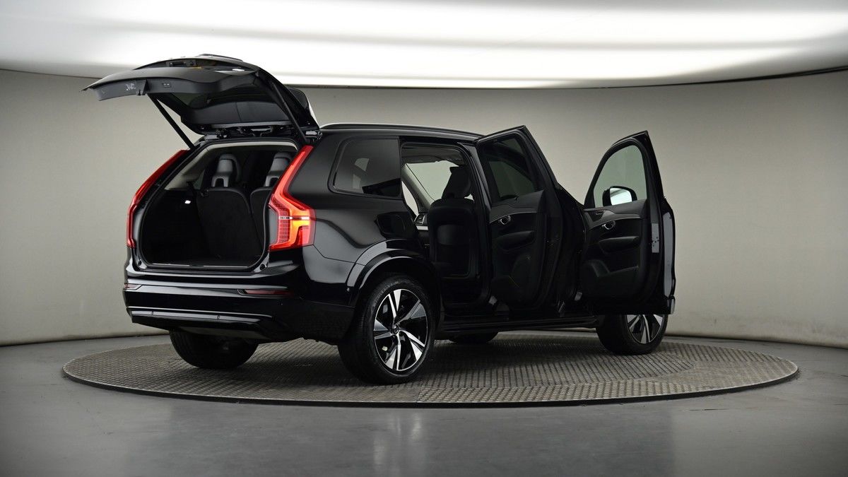 More views of Volvo XC90