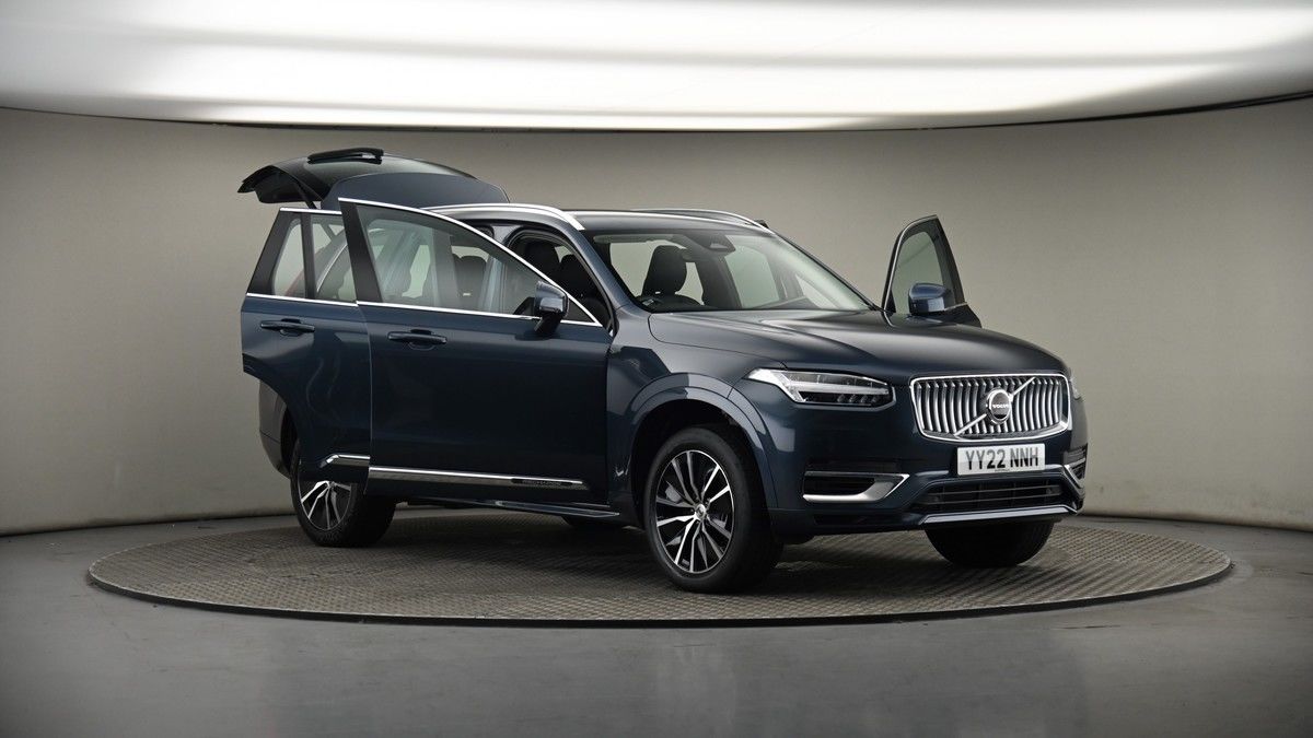 More views of Volvo XC90
